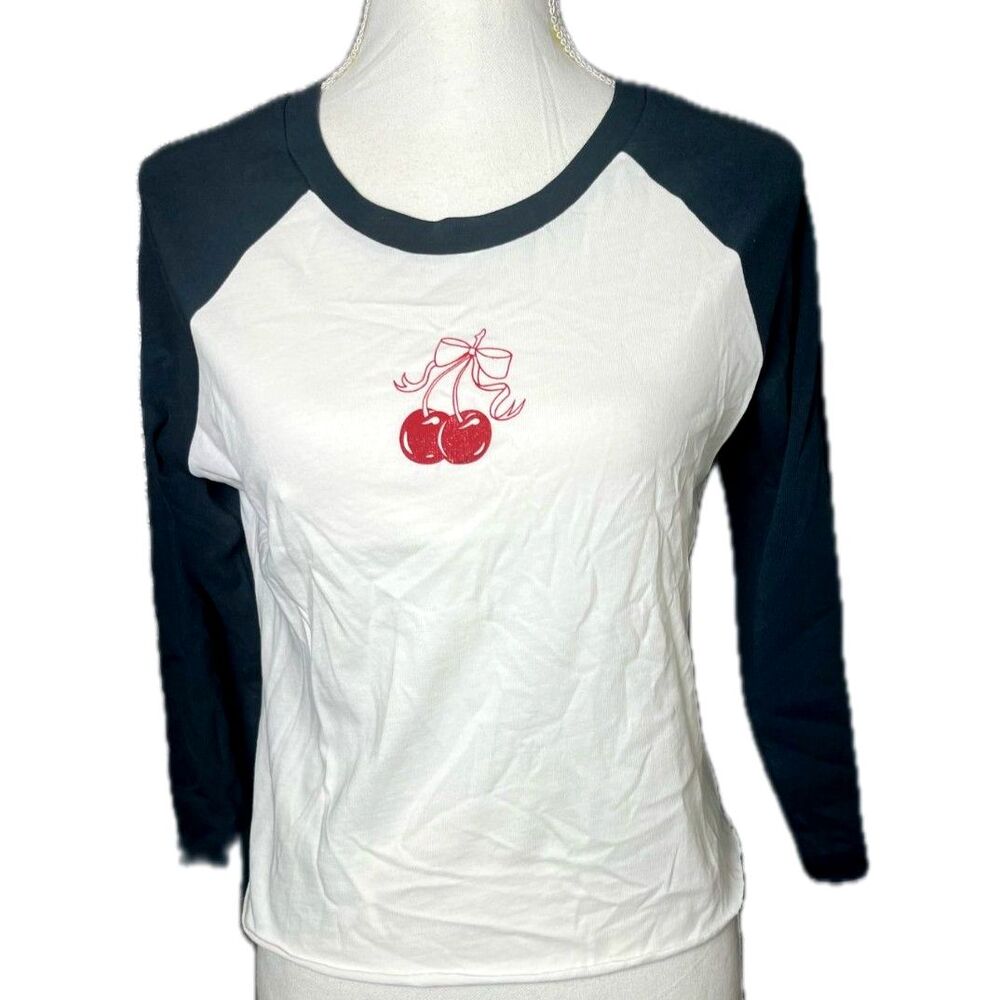 Daydreamer 100% cotton Cherry Bow Raglan Baby Tee Size Large NWT